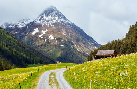 Radwege Österreich - Die Silvretta bietet spektakuläre Aussichten Radwege Österreich