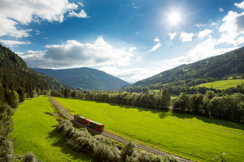 Radwege Österreich - Die Murtalbahn ist einen kleinen Abstecher wert Radwege Österreich