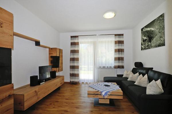 Skiurlaub Österreich Ferienwohnung Mayrhofen 8 Personen Skiurlaub Österreich Ferienwohnung Mayrhofen 8 Personen