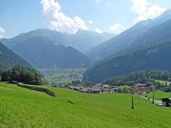 Skiurlaub Österreich Ferienwohnung Mayrhofen 8 Personen Skiurlaub Österreich Ferienwohnung Mayrhofen 8 Personen